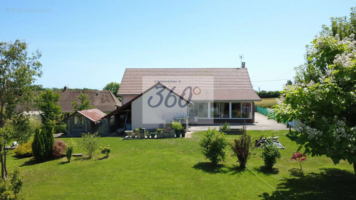 Maison à LOUHANS