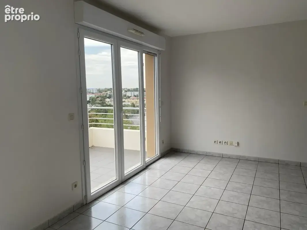 T3 avec terrasse, cave et garage, Le Clos de Santolines, 26500 BOURG LES VALENCE - photo 3