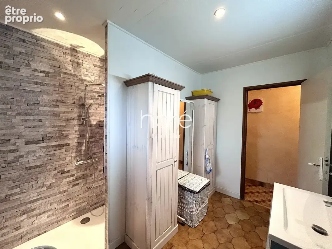 Maison 5 pièces 102 m² à vendre à Gonneville-Sur-Mer (14510) - photo 9