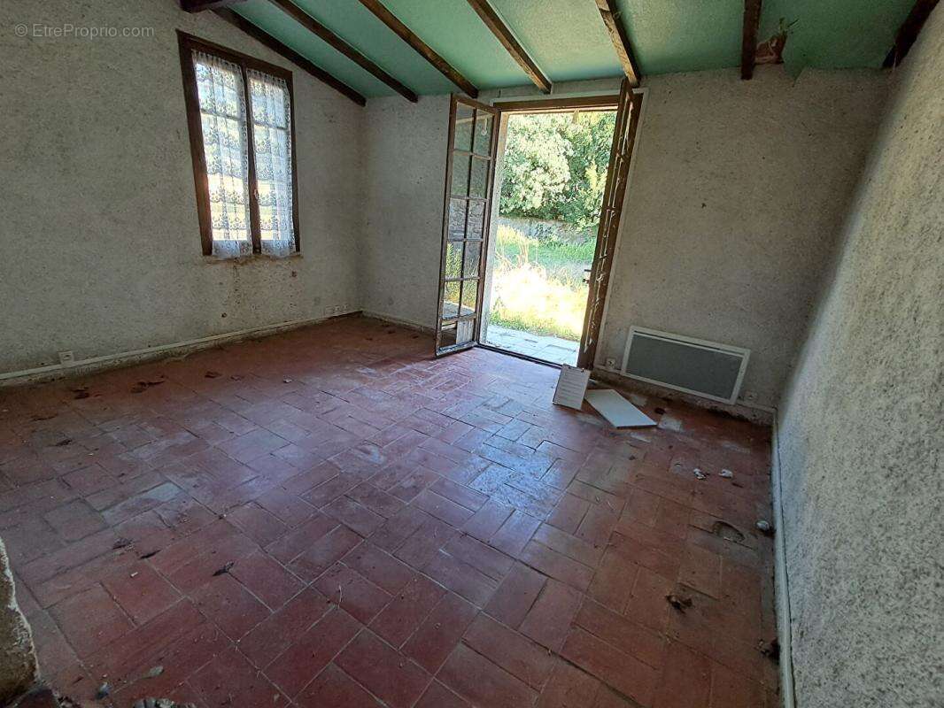 Maison à MOURS-SAINT-EUSEBE