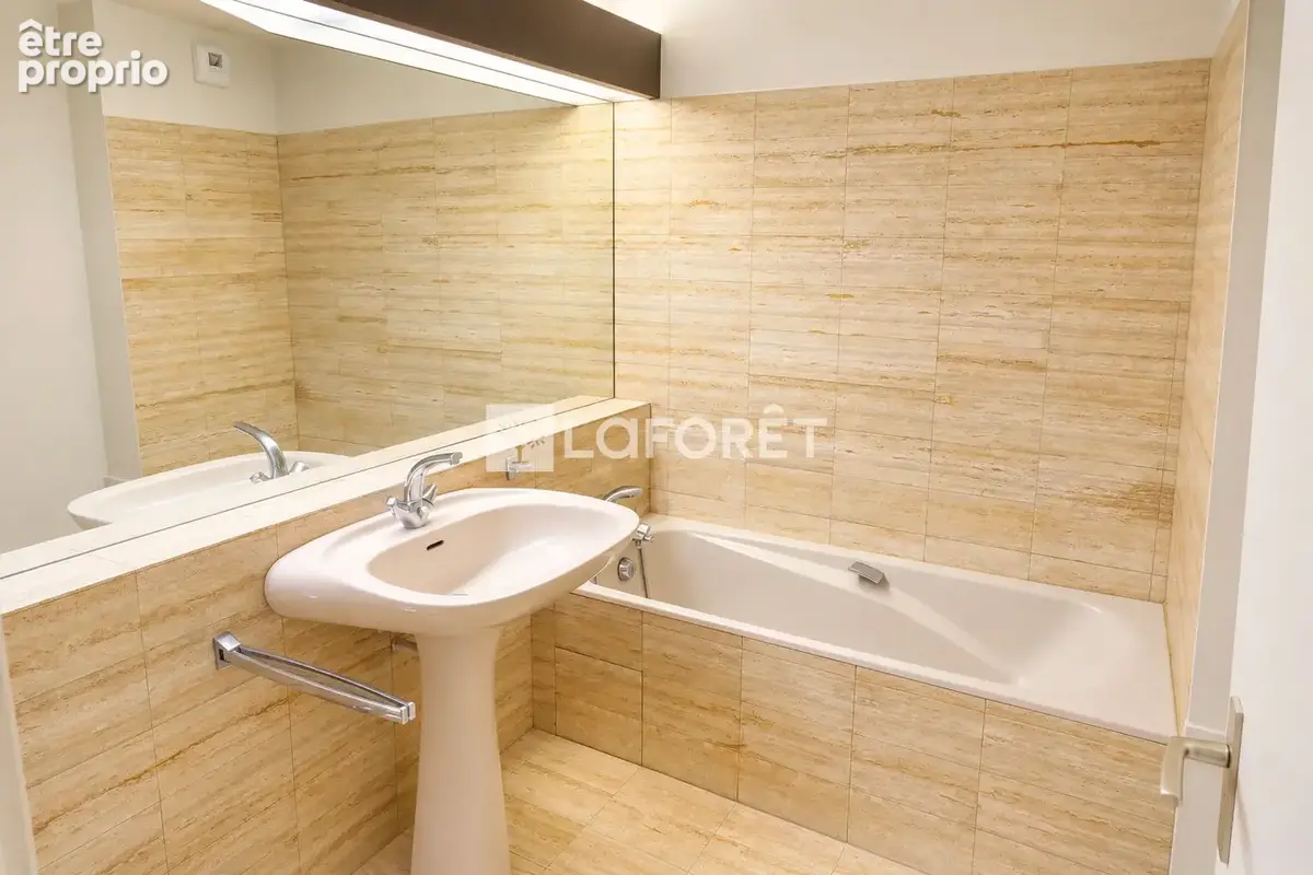 Appartement Lyon 1 pièce(s) 48 m2 - photo 8