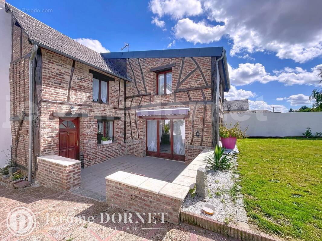 Maison 142 m² à Grandvilliers  - photo 2