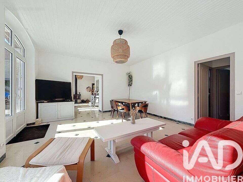 Photo 9 - Maison à AVENAY-VAL-D'OR