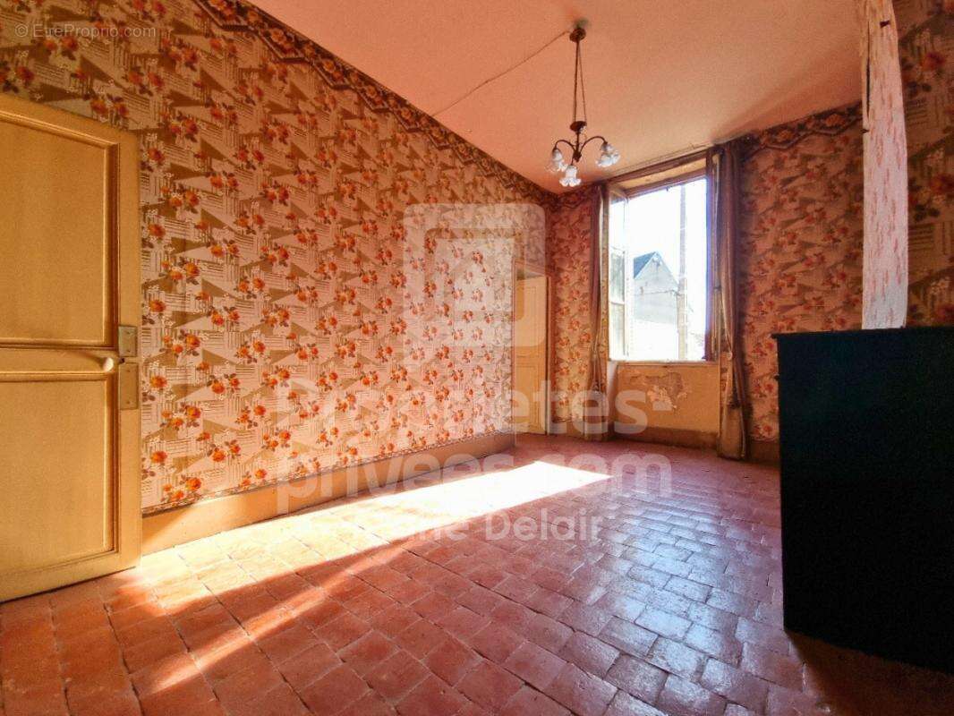 Maison à POUILLY-SUR-LOIRE