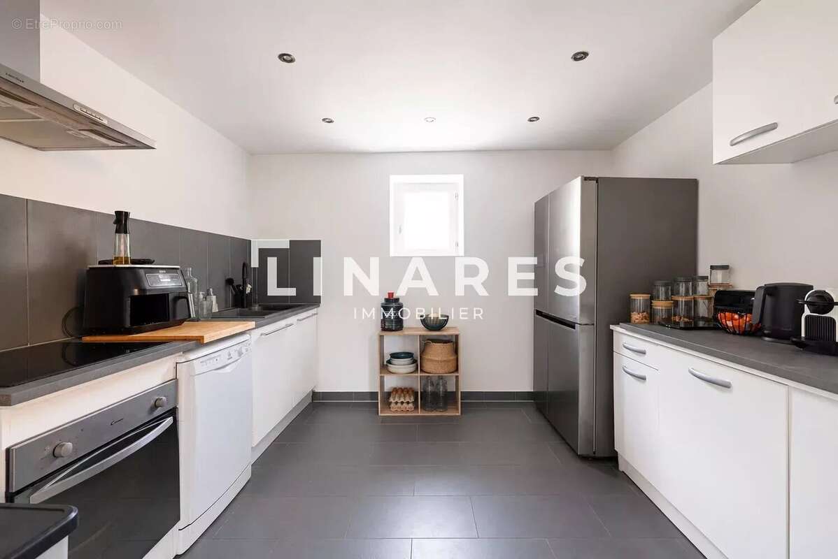 VUE SUR VIGNES - Maison T3 de 92m2 - Terrasse - Jardin - photo 7