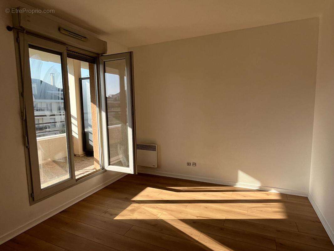 Appartement à CARRIERES-SOUS-POISSY