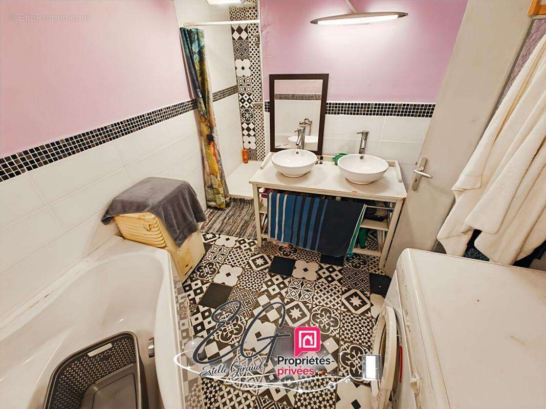 Maison à CAUNES-MINERVOIS