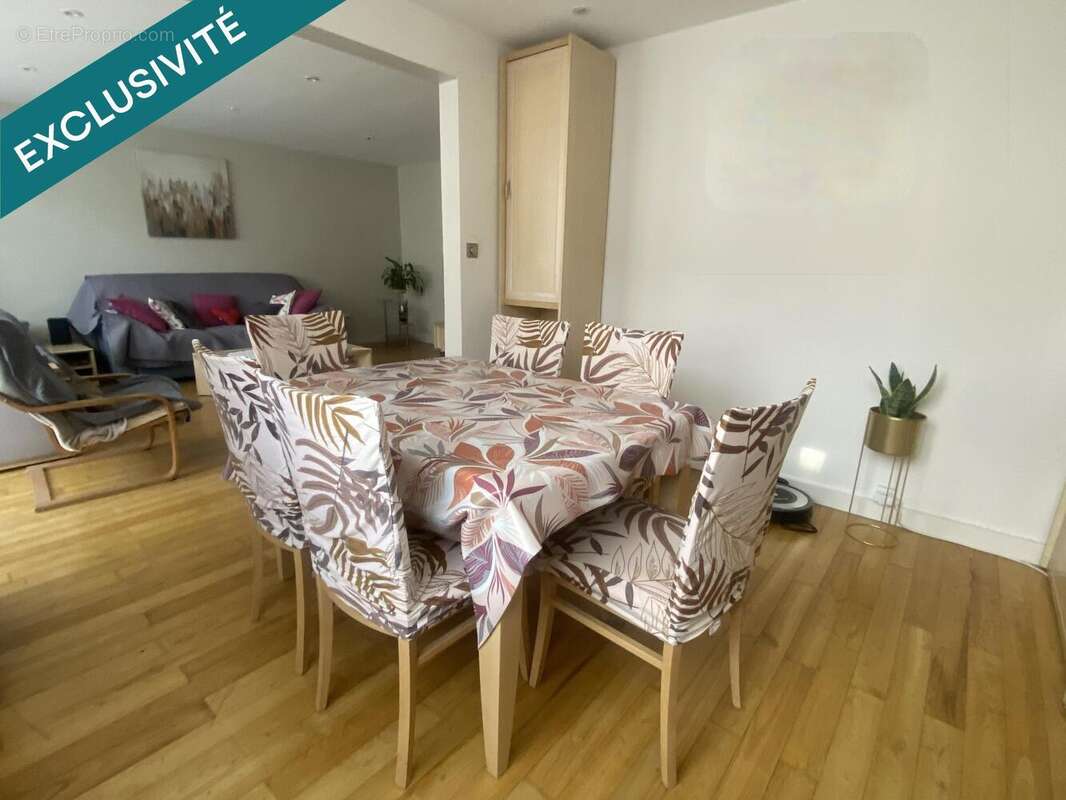 Photo 3 - Appartement à IRIGNY
