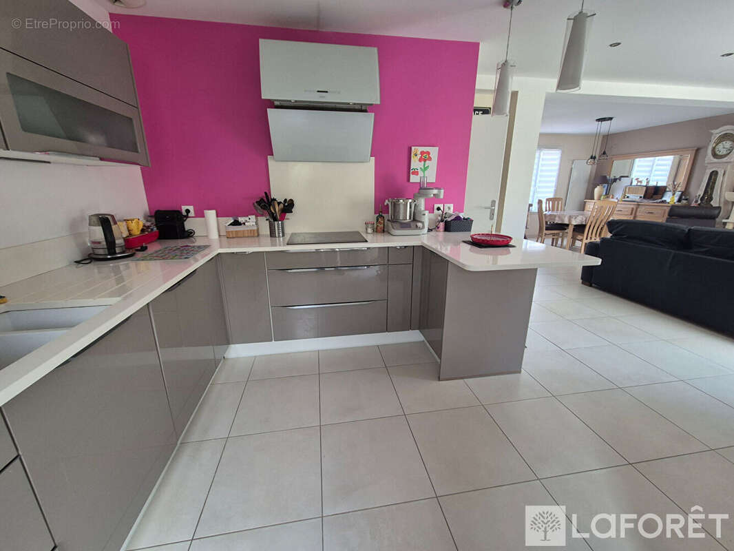 Maison à VILLEBON-SUR-YVETTE