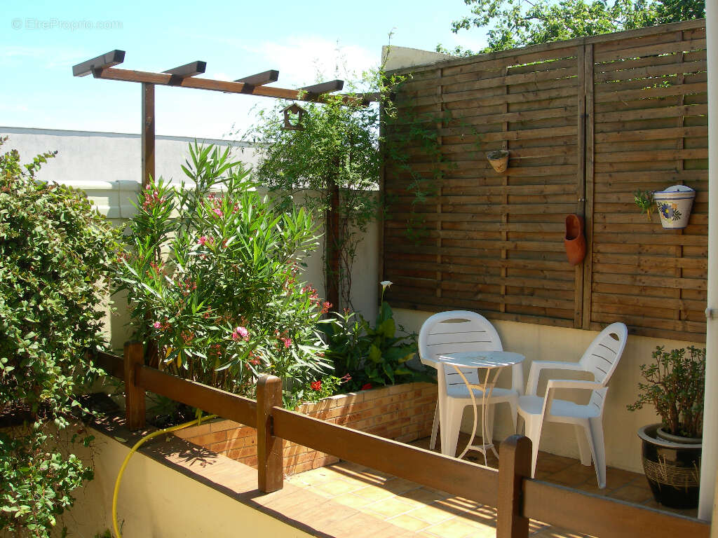 COLOMBES - PROGRES - Maison de 138m² avec jardin - photo 6