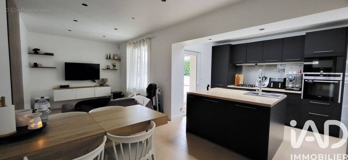 Photo 1 - Maison à MITRY-MORY