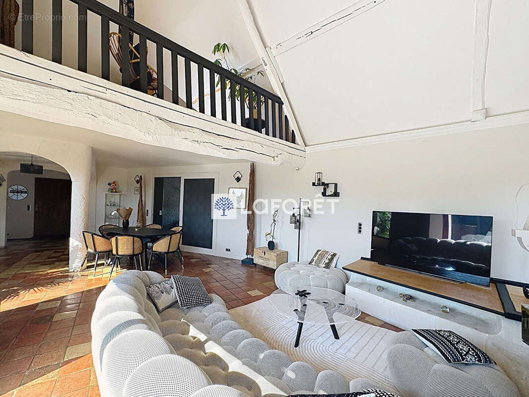 Maison à vendre à Toussaint avec piscine, 4 chambres et grand terrain , proche Fécamp - photo 8