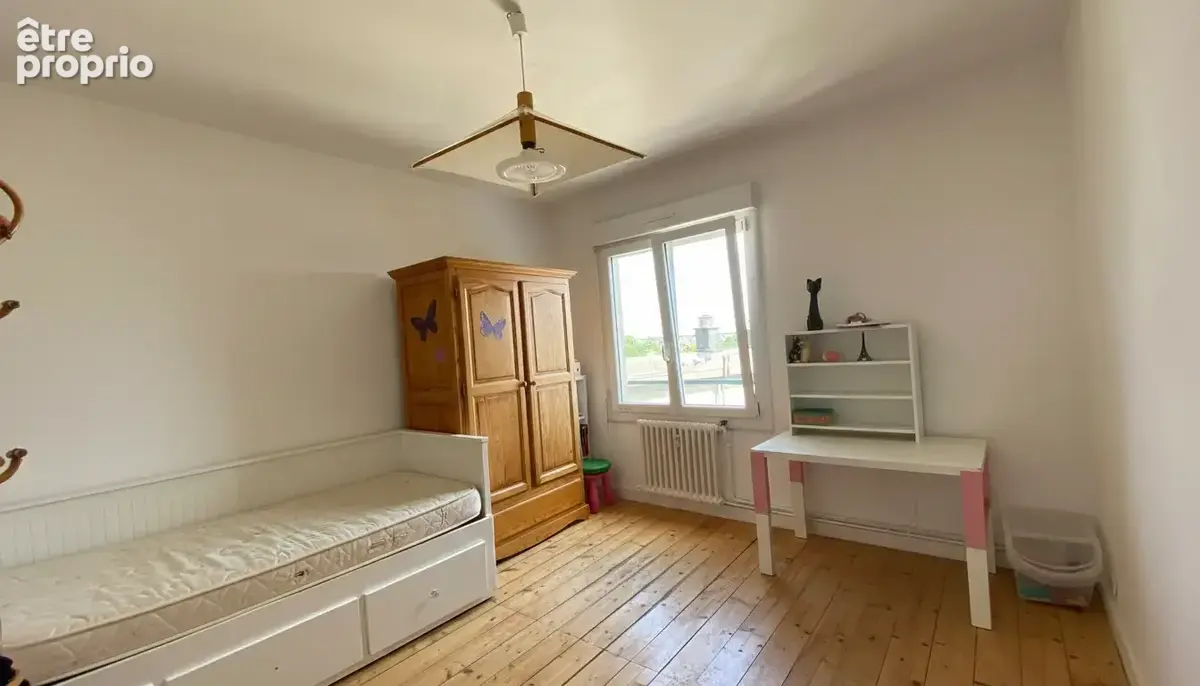 Tours Centre   Appartement T4 avec balcon et vue privilégiée - photo 4