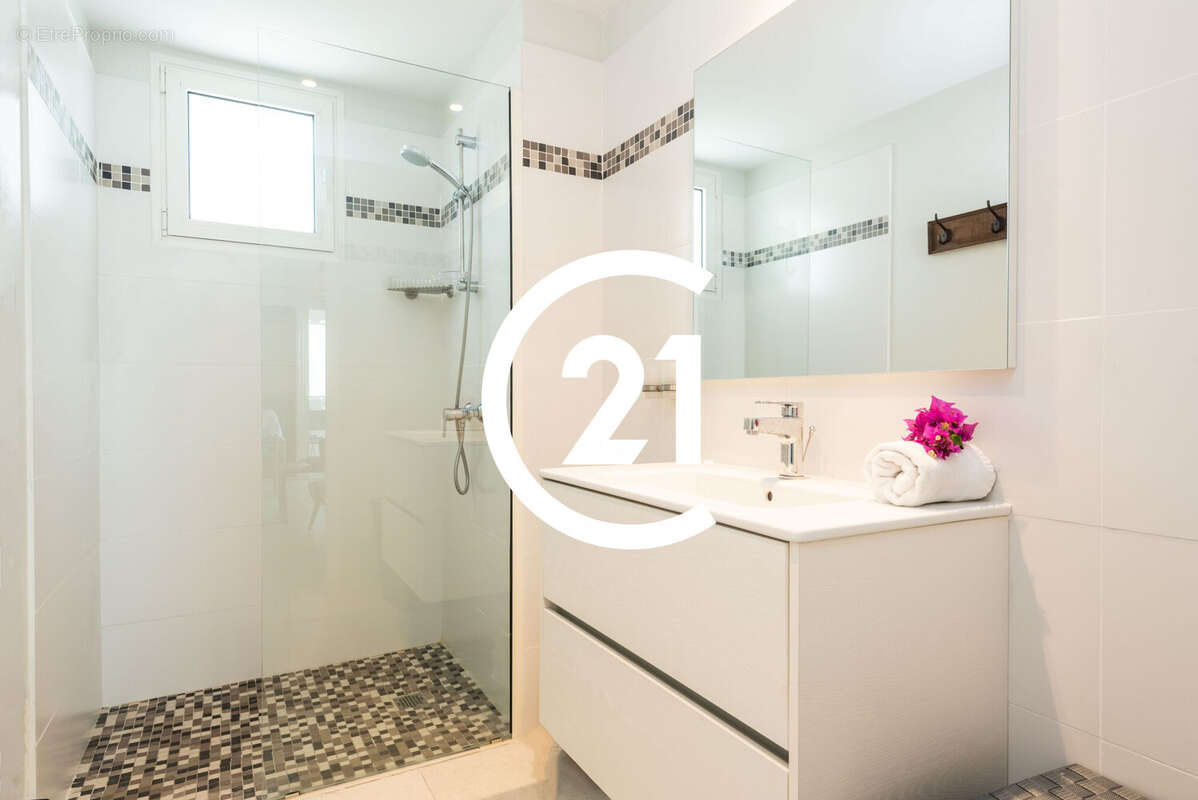 Appartement à LES TROIS-ILETS