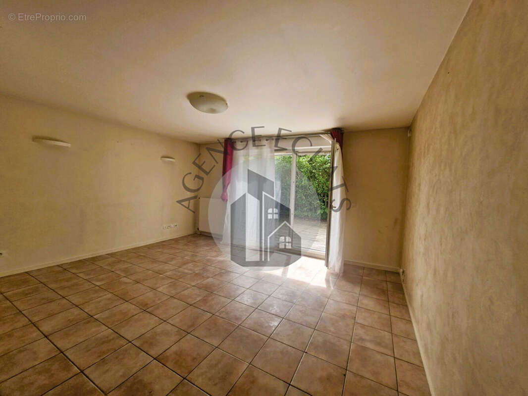 Appartement à MONTEVRAIN