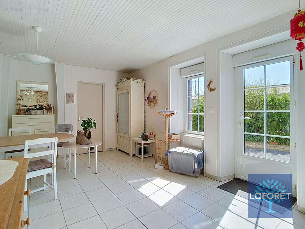 Maison Venansault 7 pièce(s) 126 m2 - photo 3