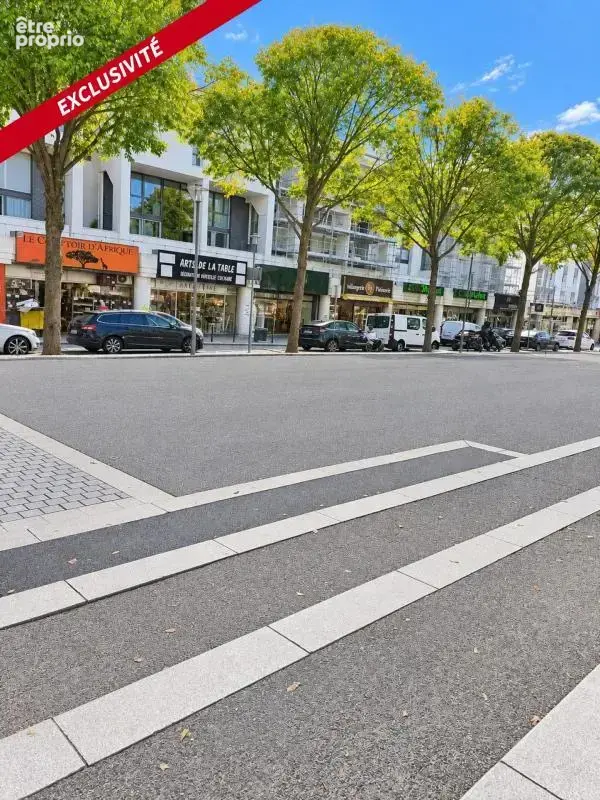 Opportunité à saisir – local commercial 120 m² – marché du canal – parking - photo 4