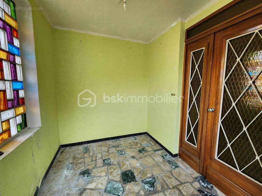 Maison à MONTELIMAR