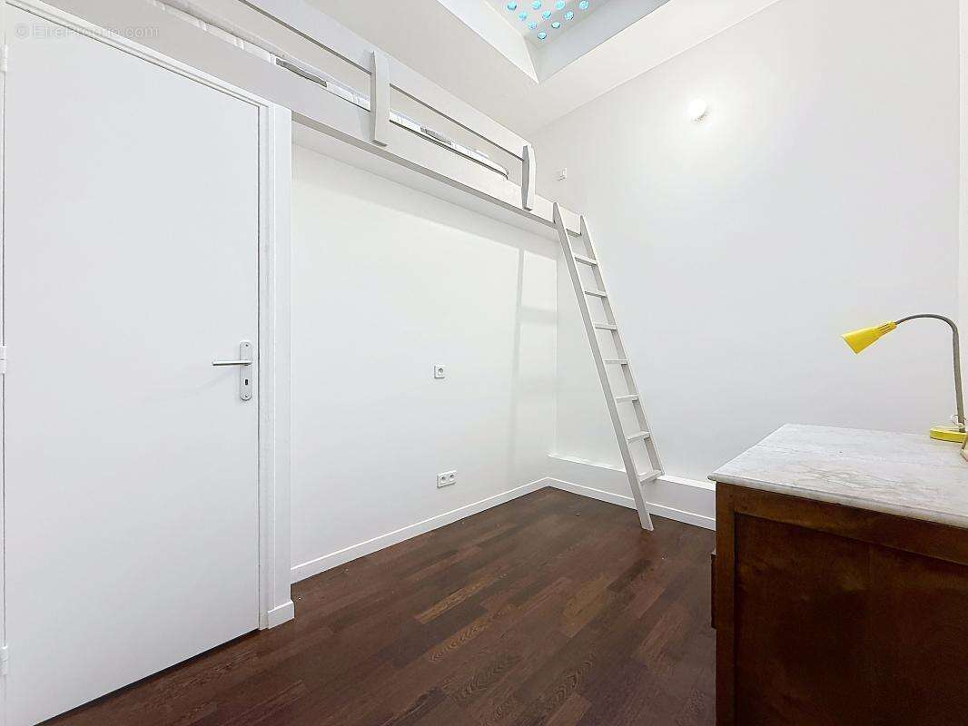 Appartement à PARIS-5E