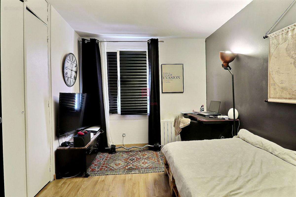 Appartement à SAINTE-GENEVIEVE-DES-BOIS