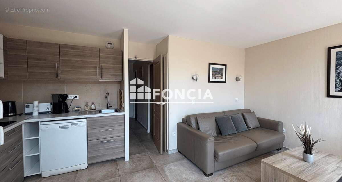 Appartement à SIX-FOURS-LES-PLAGES