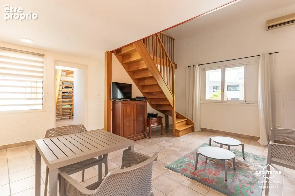 Saint-Gilles-les-Bains – Villa F7 rénovée avec piscine & spa - photo 5