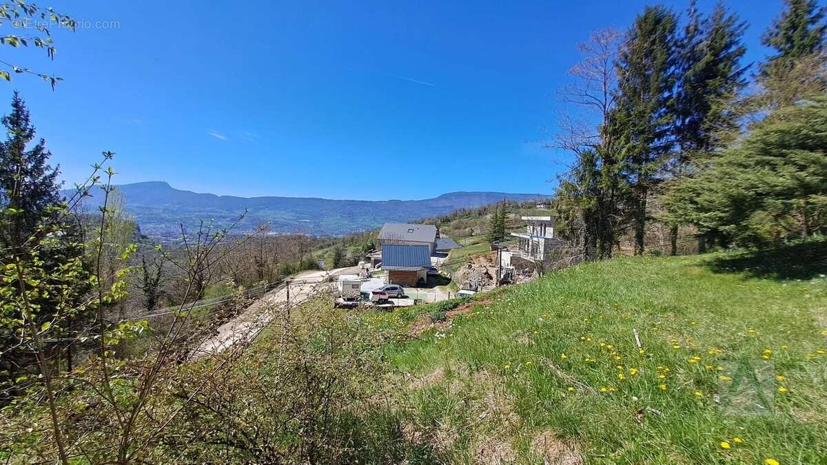 Terrain à VEREL-PRAGONDRAN