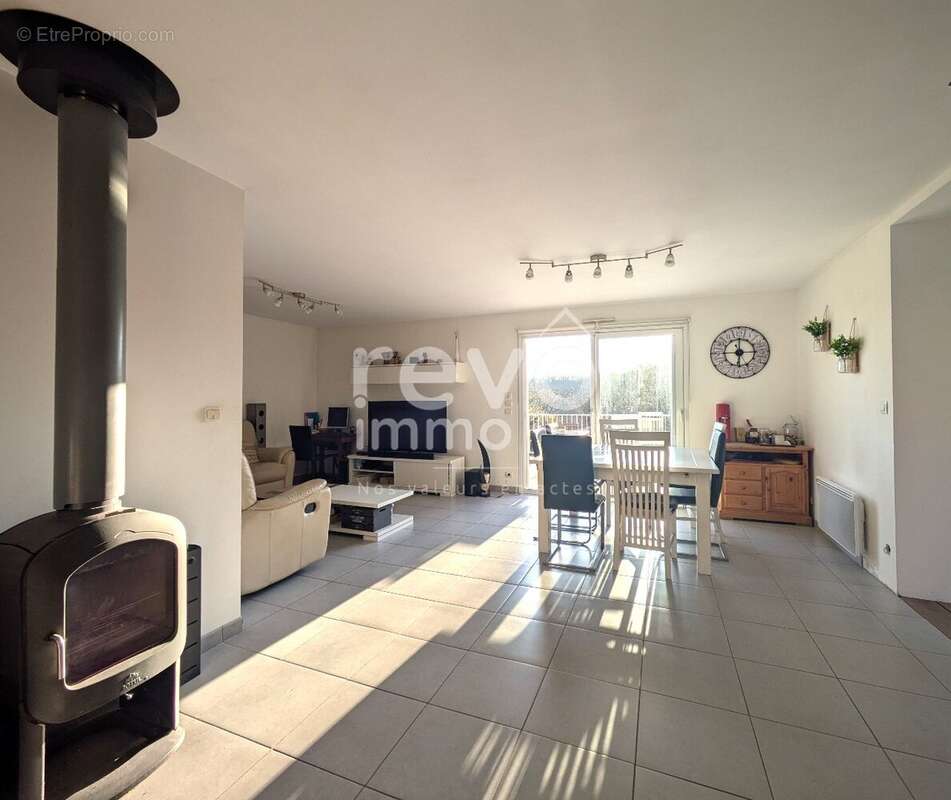 Maison à CORCOUE-SUR-LOGNE