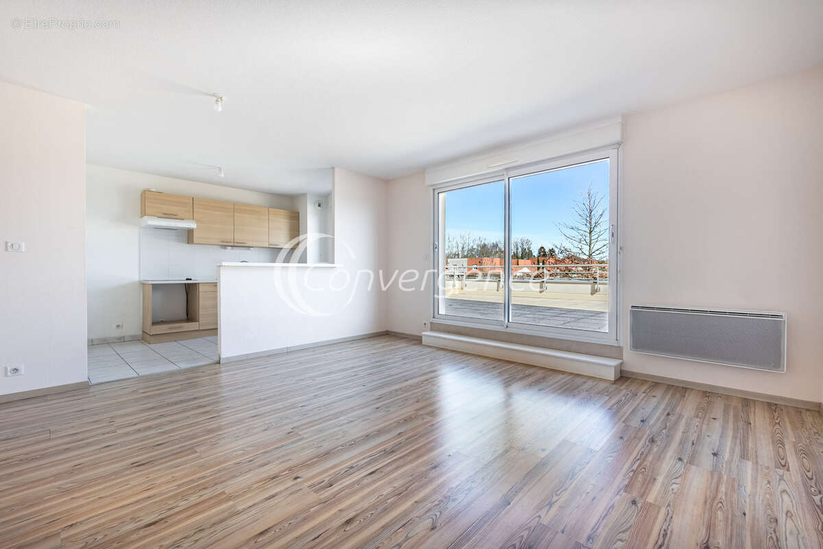 Appartement à COUZEIX