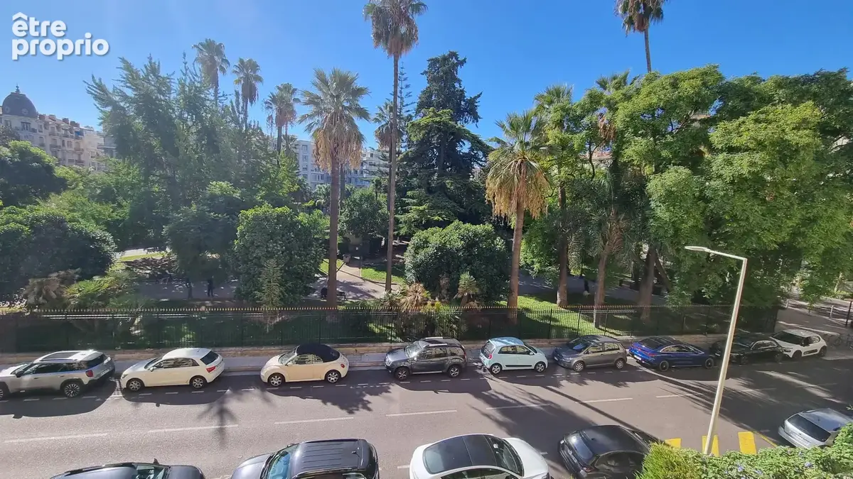 Nice    appartement bourgeois avec vue sur parc 224 m2   garage   calme -- bourgeaois - photo 3