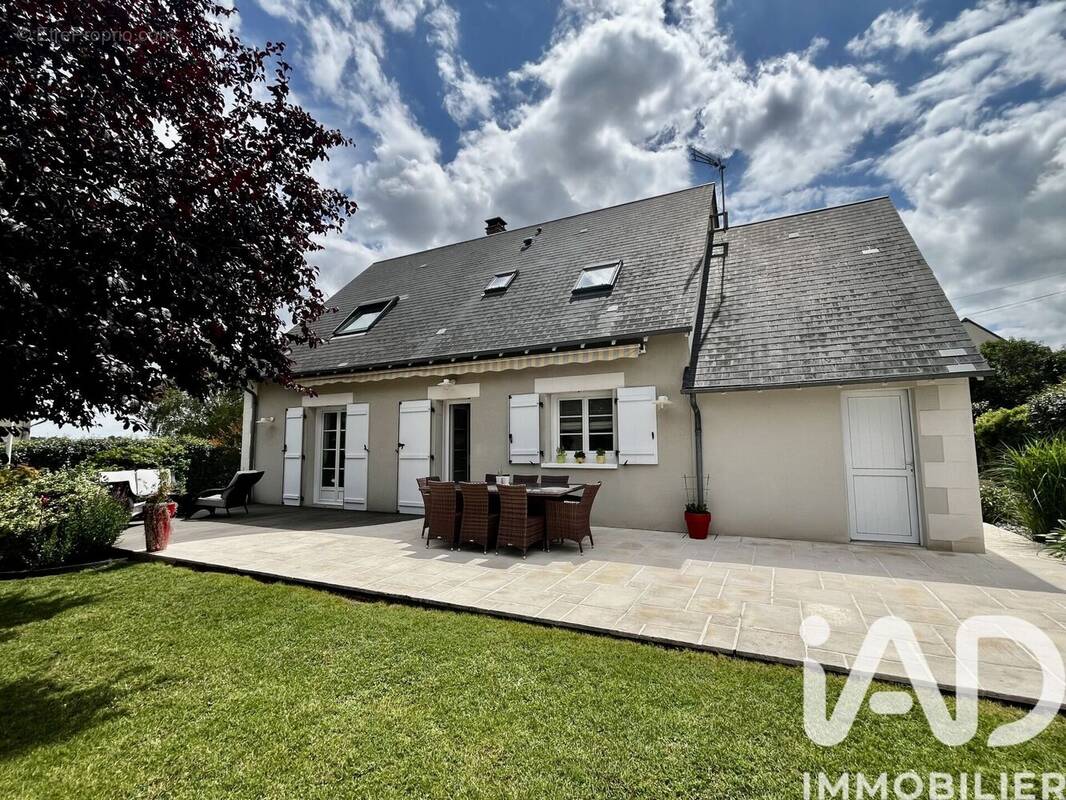Photo 1 - Maison à ARTANNES-SUR-INDRE