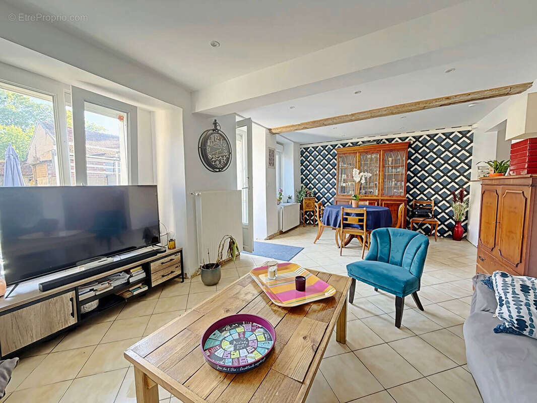 Charmante maison 5 pièces à vendre à Boult-sur-Suippe - Idéale primo-accédant ! - photo 2