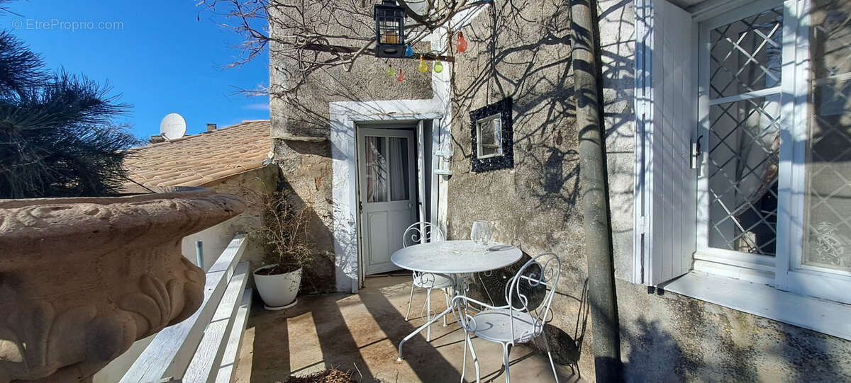 Maison à SAINT-MAURICE-NAVACELLES