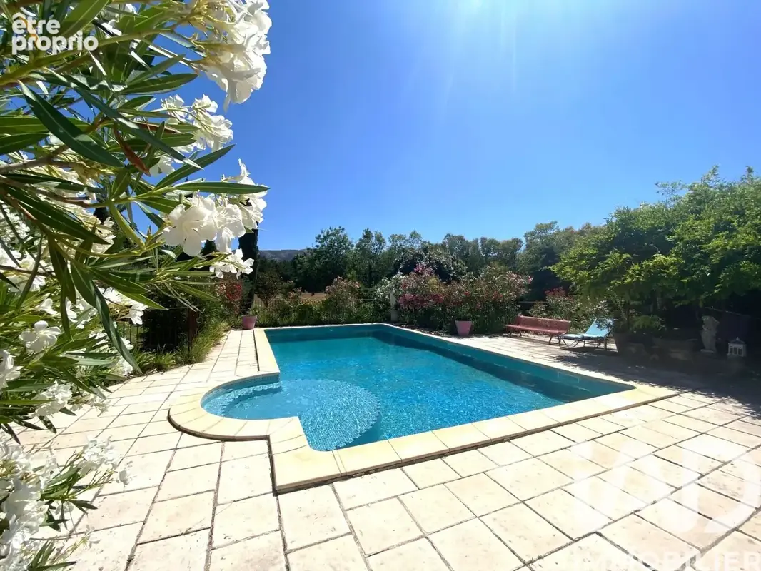 Photo 1 - Maison à L'ISLE-SUR-LA-SORGUE