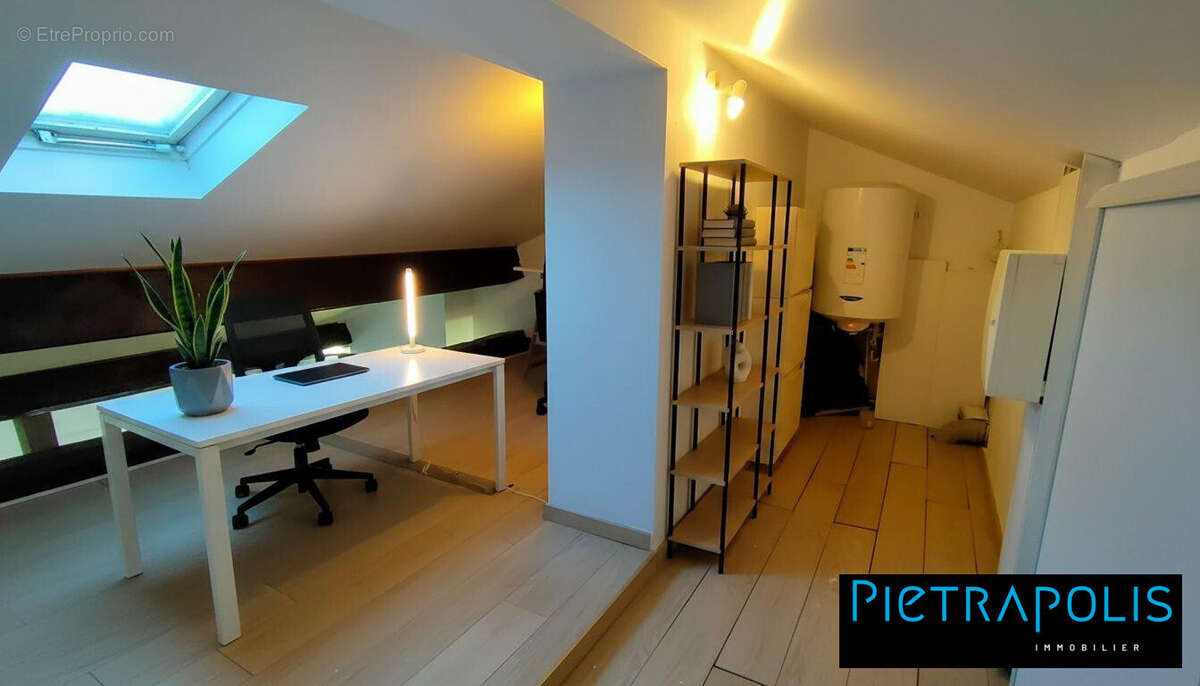 Appartement 72 m² à Ecully  - photo 7