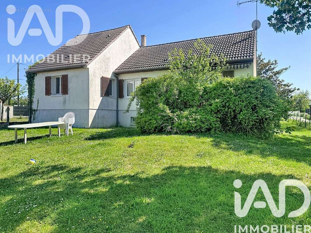 Photo 2 - Maison à AMILLY