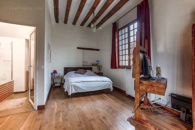 Maison à PONTOISE