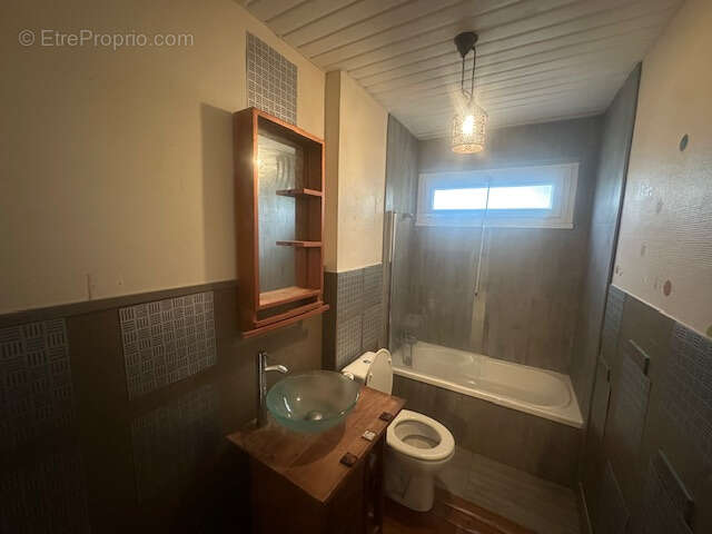 Appartement à SAINT-MAUR-DES-FOSSES