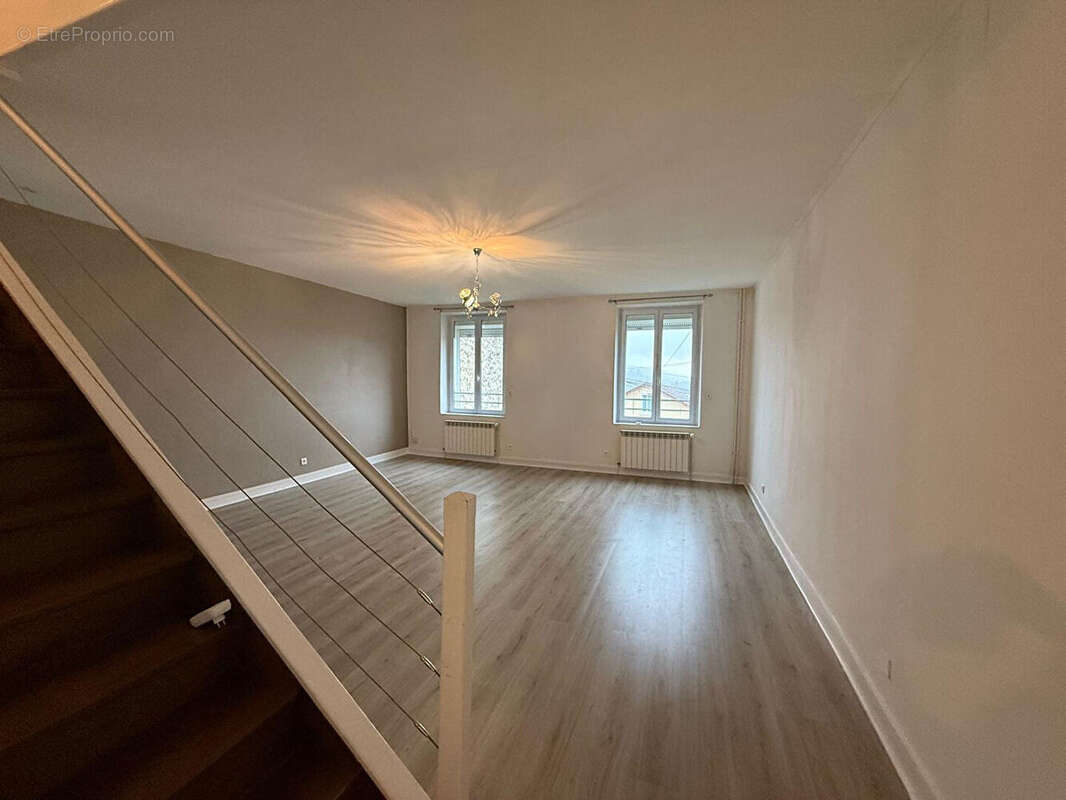 Maison à CHATEAU-THIERRY