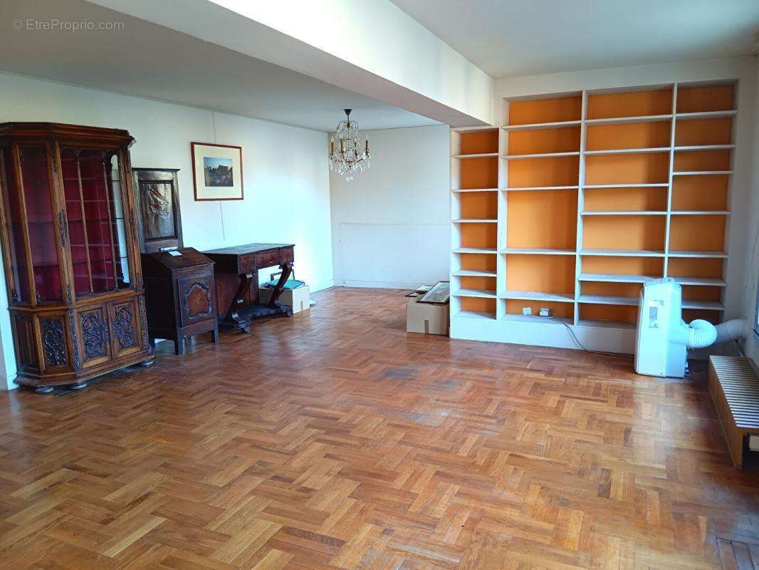 Appartement à CAHORS