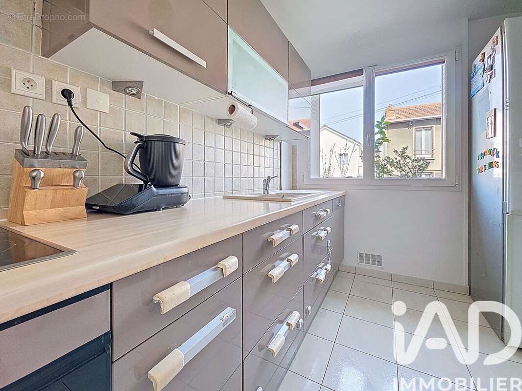 Photo 7 - Appartement à LES PAVILLONS-SOUS-BOIS