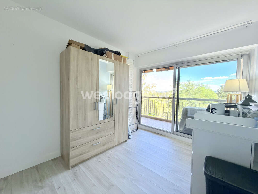 Appartement à MANDELIEU-LA-NAPOULE