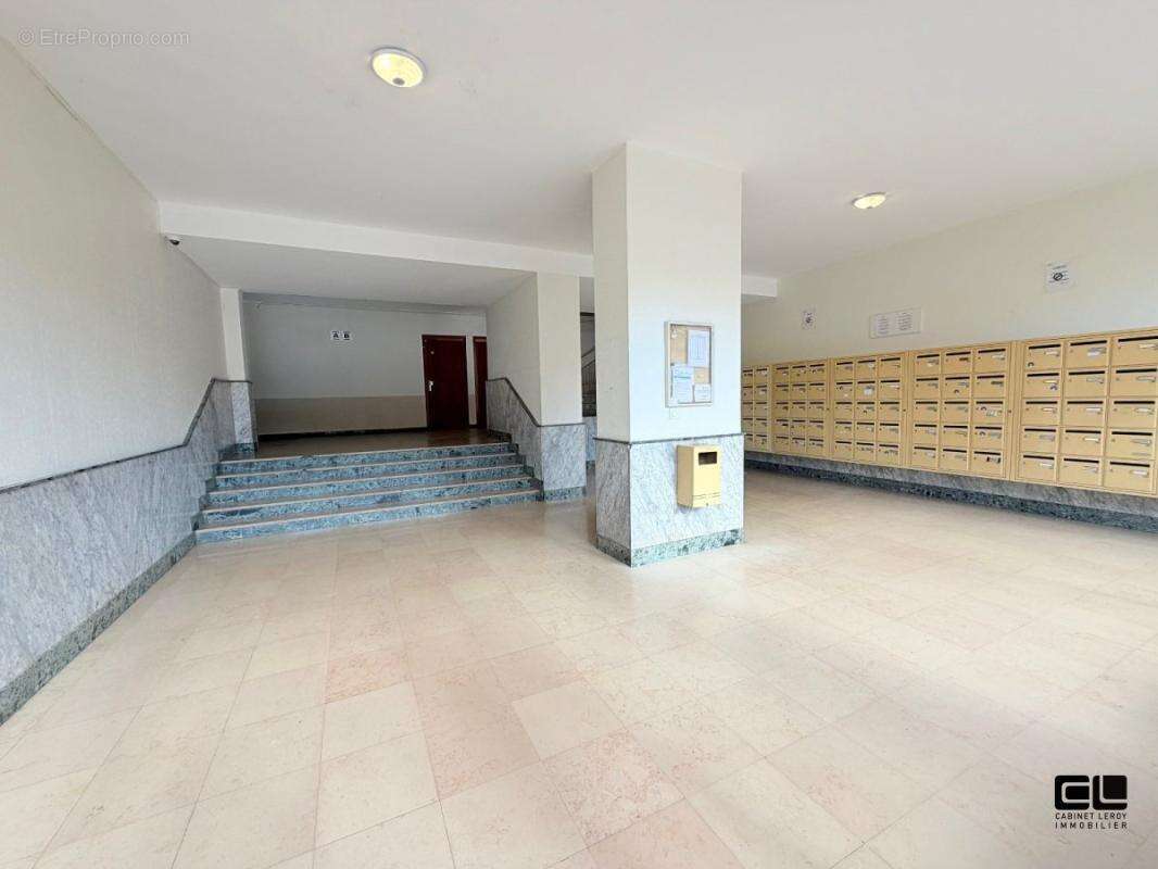 Appartement à OULLINS