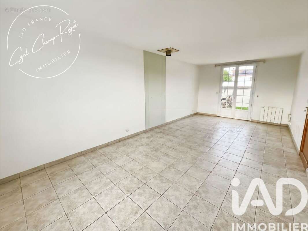 Photo 4 - Maison à TREMBLAY-EN-FRANCE