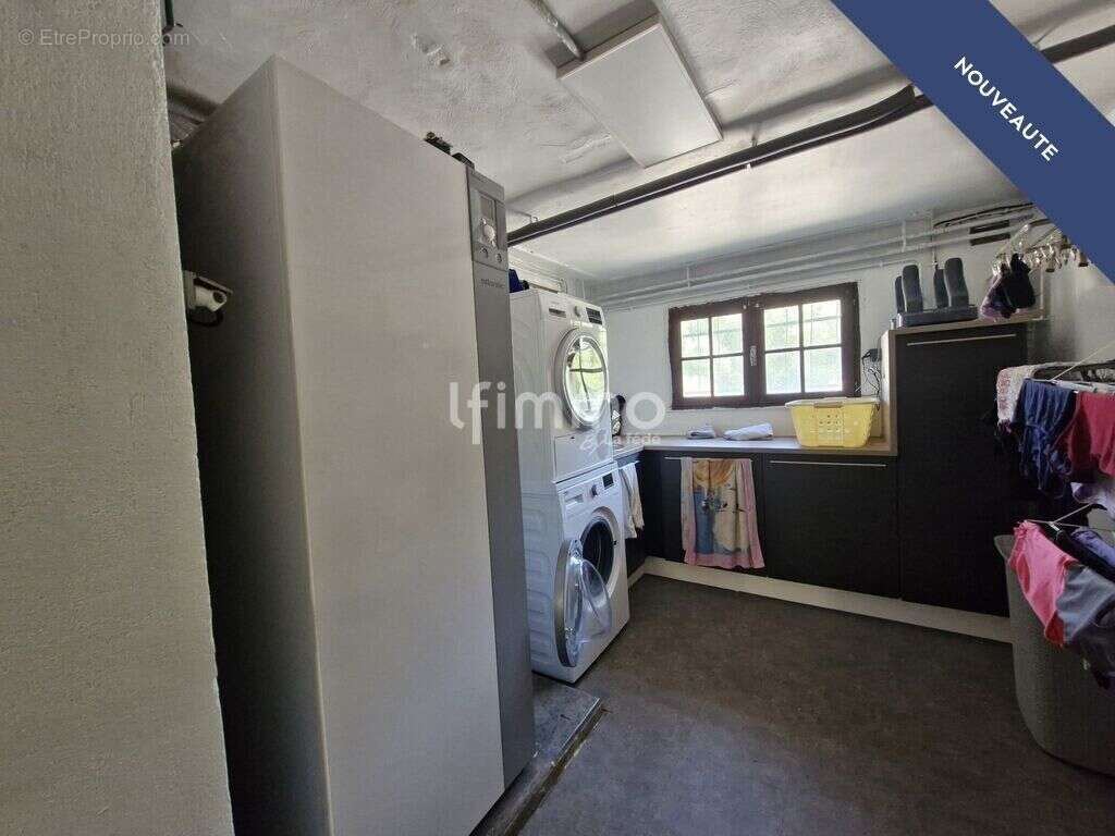 Maison familiale 98m² avec piscine et grands garages – Montazels - photo 13