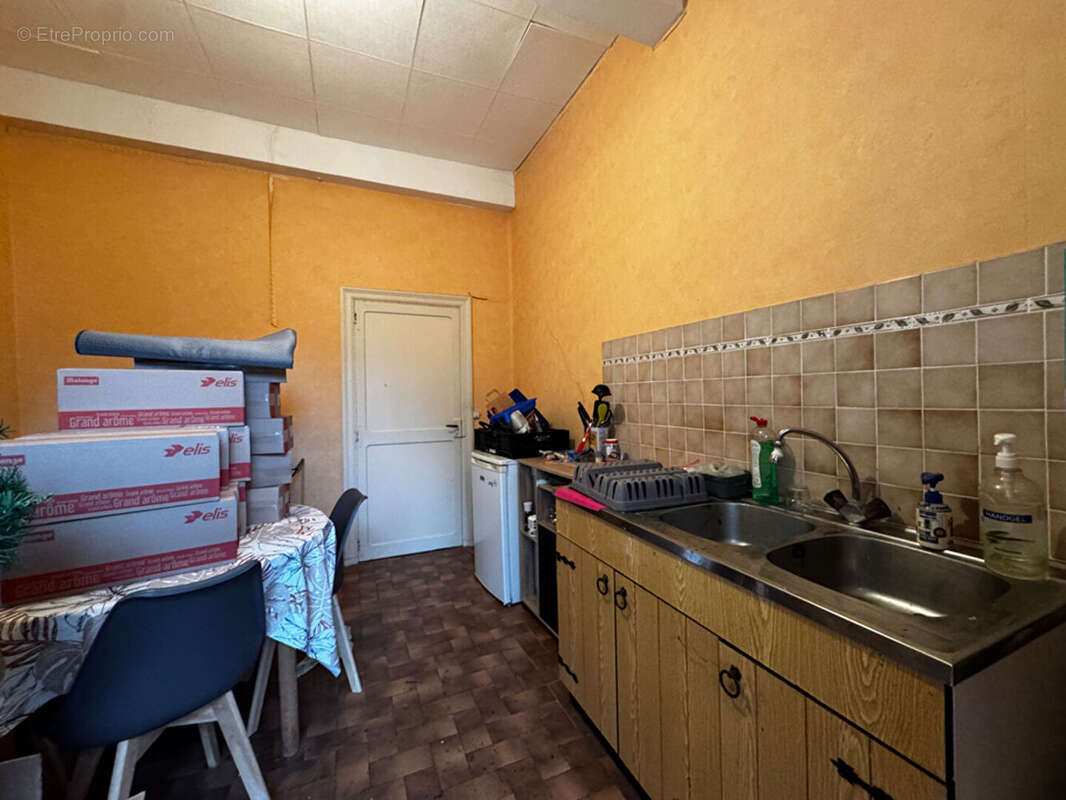 Appartement à LEZIGNAN-CORBIERES