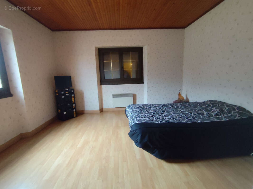 Maison à CHAMPILLON