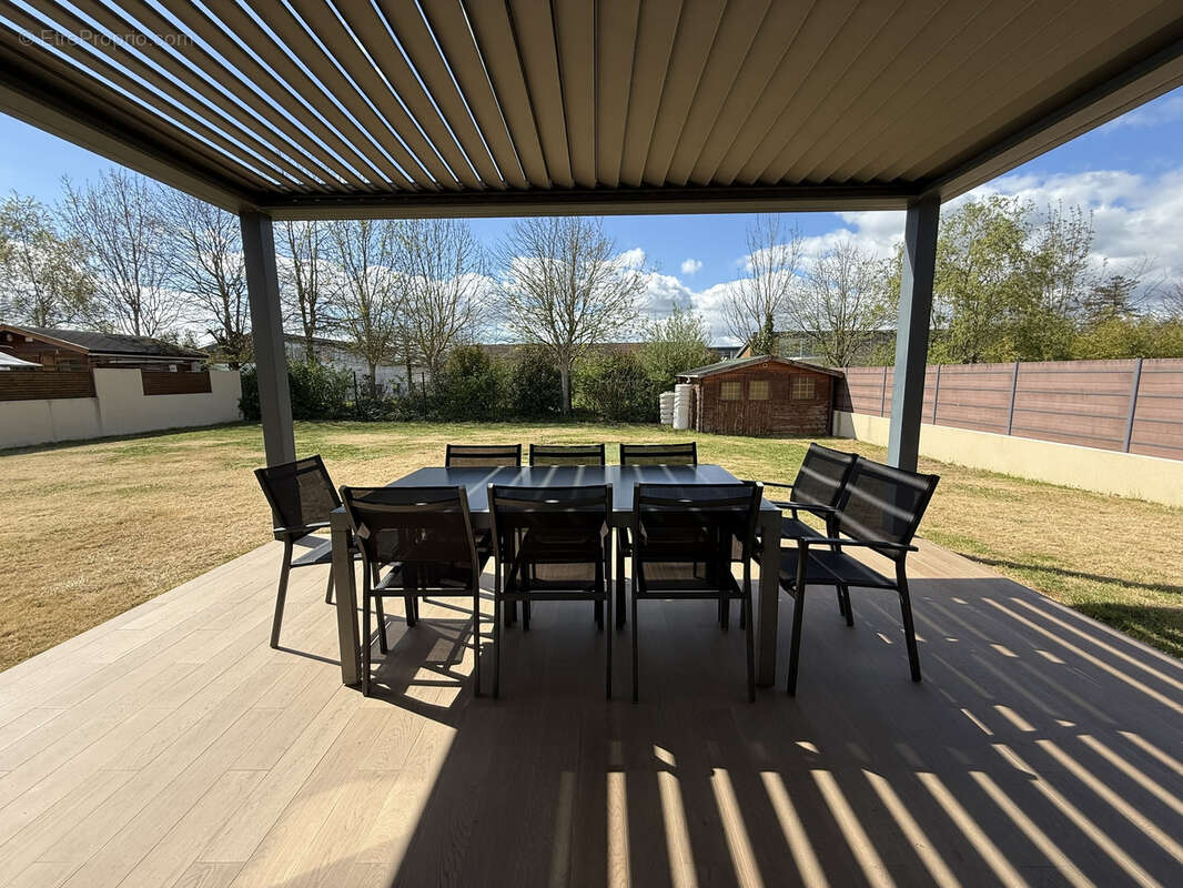 Maison à AIGREFEUILLE-SUR-MAINE