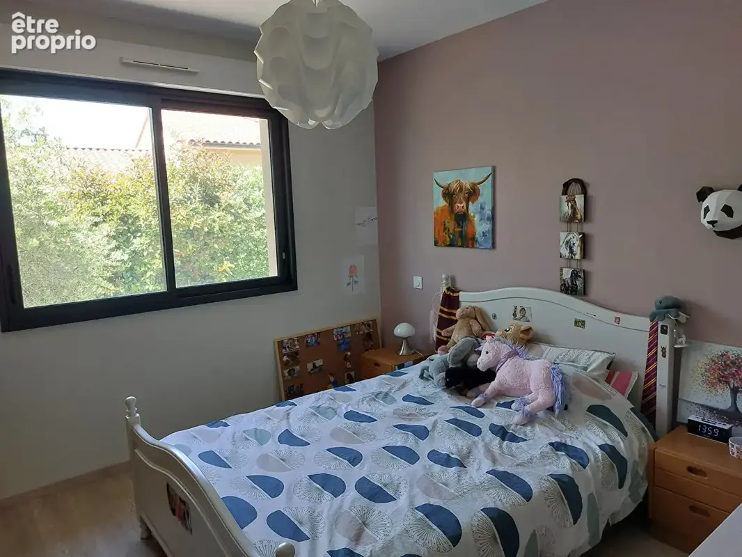 Pavillon plain pied T4 104m² + garage+parking - photo 11