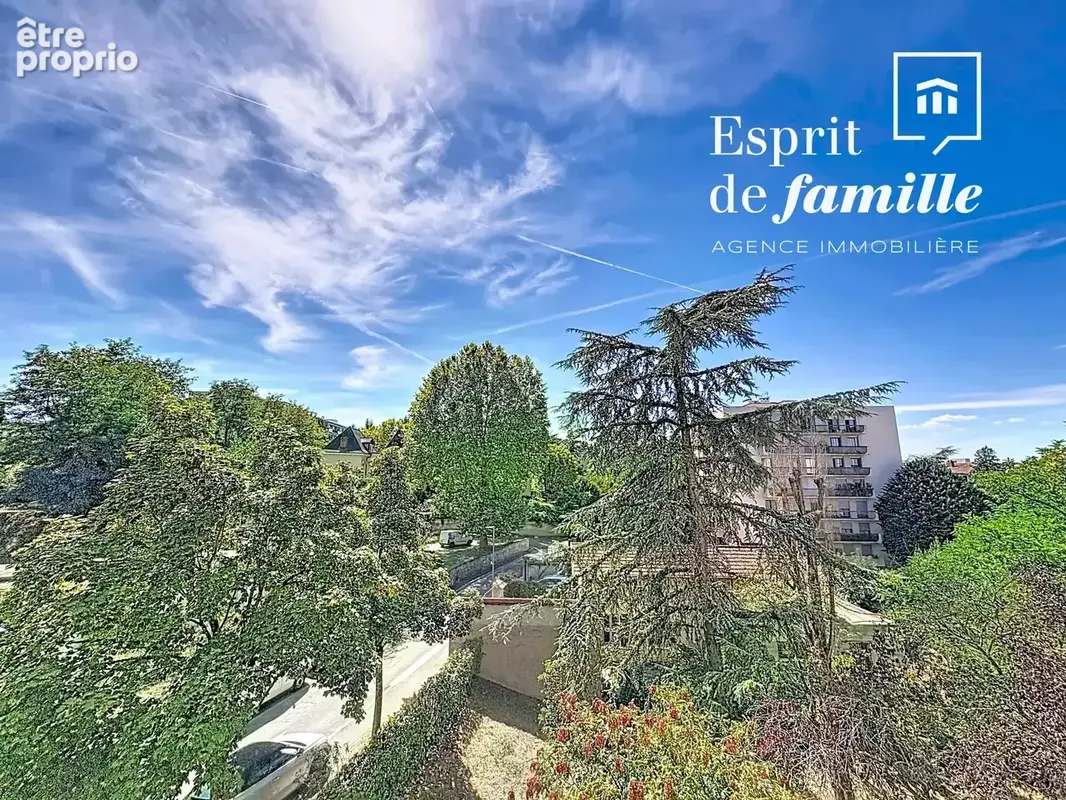 CALUIRE-ET-CUIRE CENTRE – 61 m² et 28 m² de terrasse - photo 3